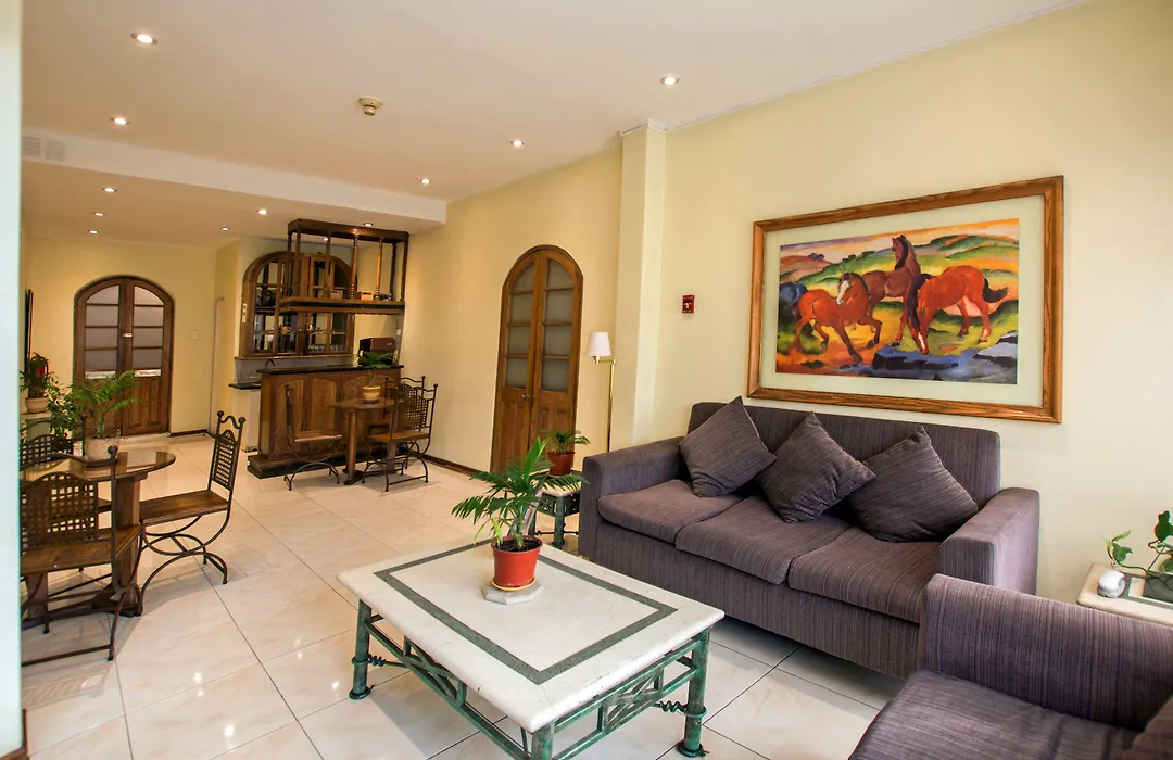 Hotel Dacarlo-1
